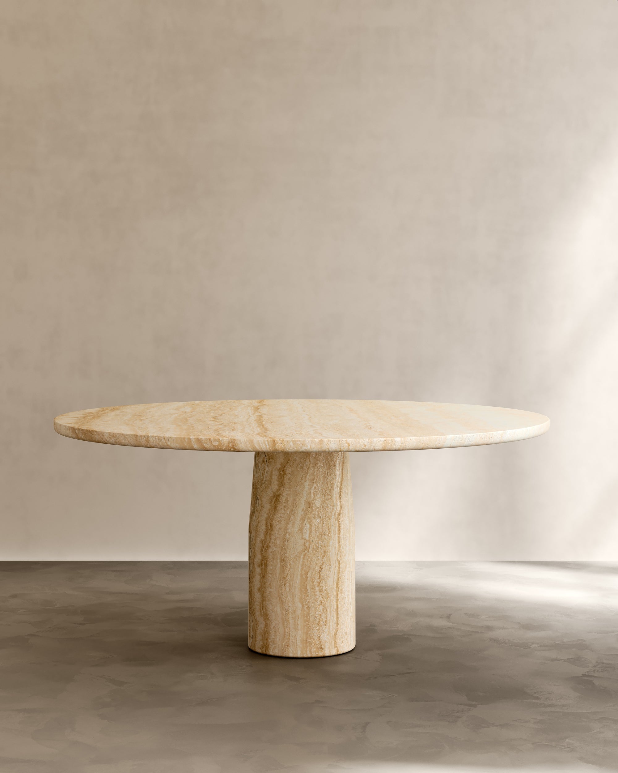 Isola Dining Table