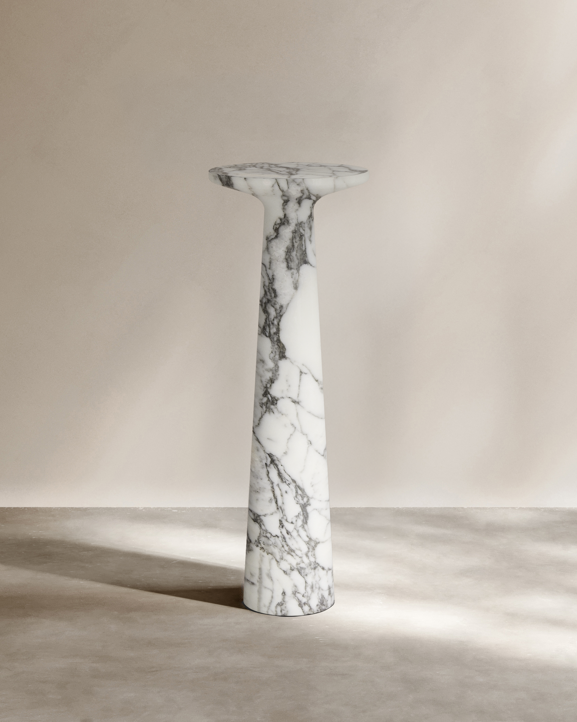 Jude Pedestal I