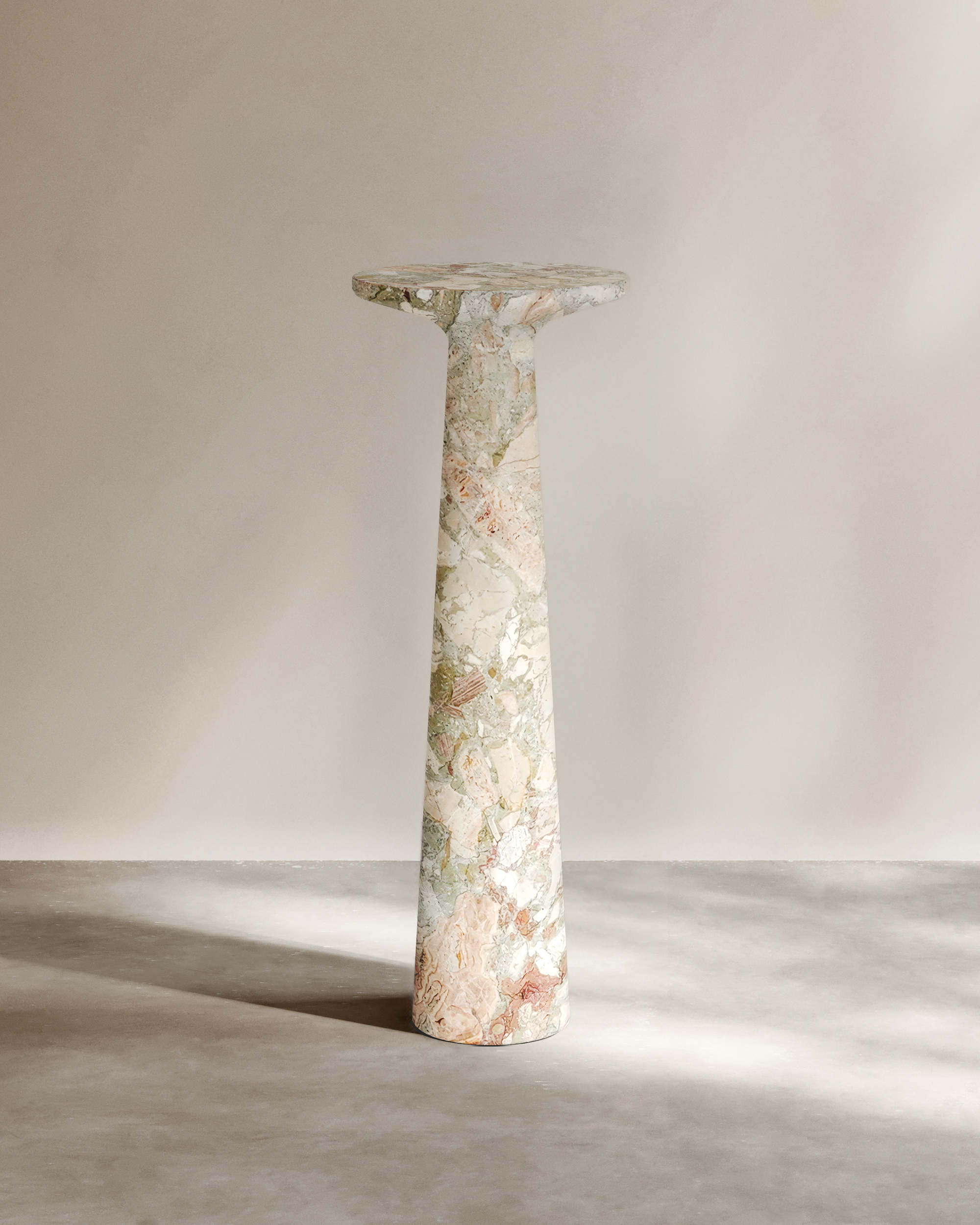 Jude Pedestal I